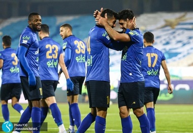 گل اول استقلال مقابل آلومینیوم اراک از روی نقطه پنالتی+ویدیو