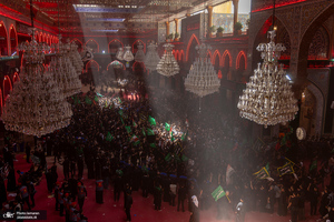 مراسم عزاداری ظهر عاشورا در کربلا