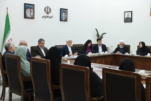 معاون اول پزشکیان: از مشارکت زنان در دولت بسیار راضی هستیم؛ عملکردشان فوق‌العاده بوده است