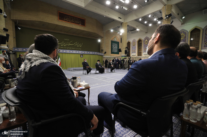 دیدار شاعران و اساتید ادبیات فارسی با رهبر معظم انقلاب