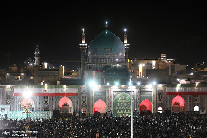 مراسم شب شهادت امام رضا (ع) در حرم مطهر رضوی