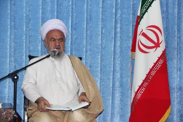 قیام امام حسین (ع) نور همیشه تابنده در تاریخ بشریت است