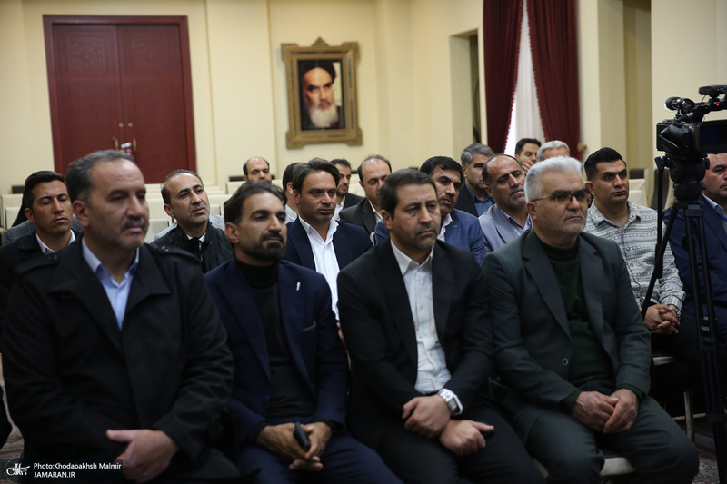 دیدار رئیس و جمعی از اعضای شورای عالی‌ استان‌ها با سید حسن خمینی