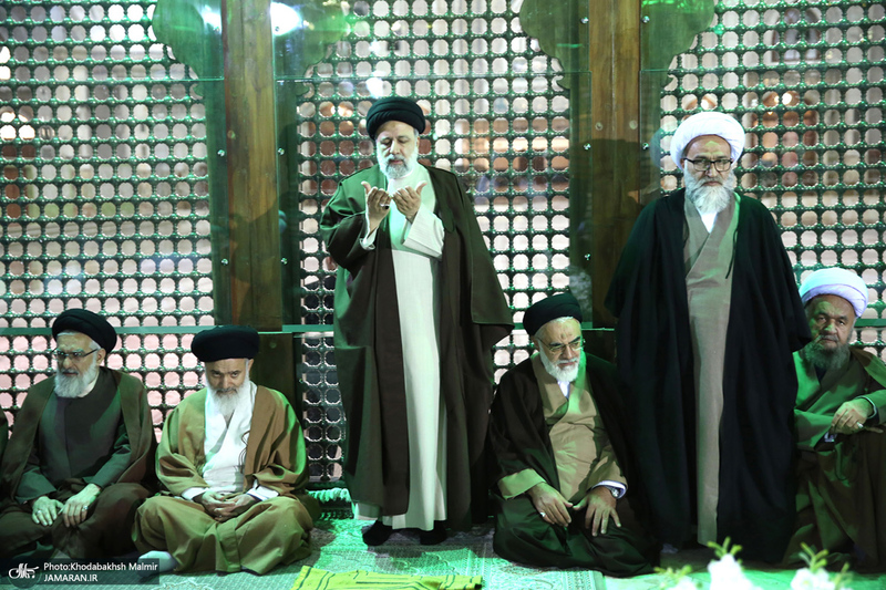 تجدید میثاق رئیس و اعضای مجلس خبرگان رهبری با آرمان های امام خمینی (س)