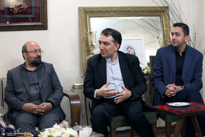 حضور سید حسن خمینی در منزل مرحوم زهرا شجاعی