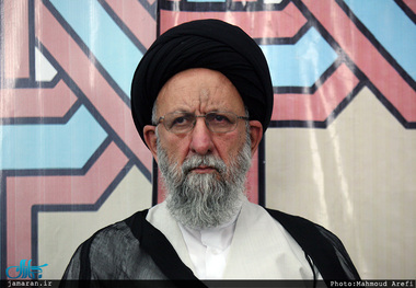 امام جمعه گرگان: ۴۰ میلیون آمریکایی با خطر گرسنگی روبه‌رو هستند/ هم کنگره و هم دیوان عالی آمریکا تحت کنترل حزب رئیس‌جمهور قرار دارند و این همان مسیری است که به فروپاشی اتحاد جماهیر شوروی انجامید