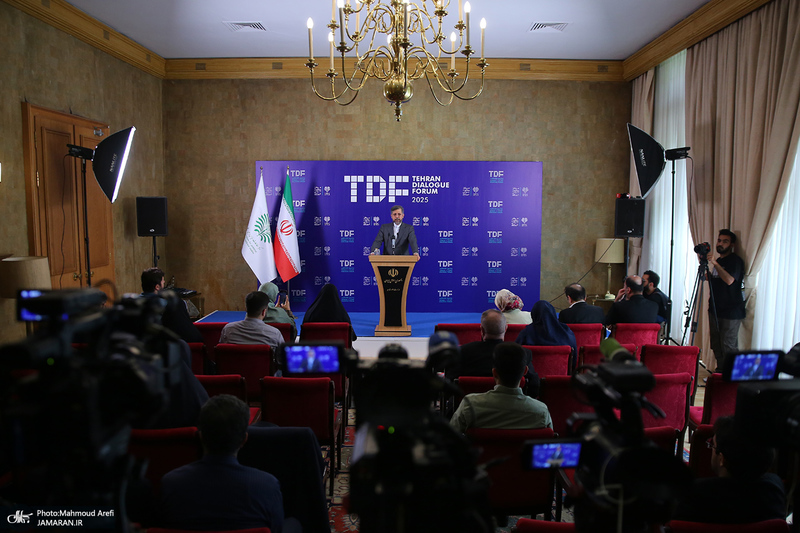 نشست خبری سعید خطیب زاده با موضوع مجمع گفتگوی تهران