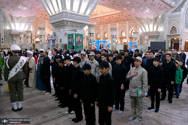 جشن عبادت و تکلیف فرزندان کارکنان معاونت پشتیبانی سپاه در حرم امام خمینی (س)