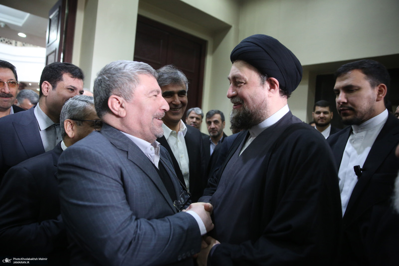 حاشیه تجدیدمیثاق رئیس جمهور و اعضای دولت با آرمان‌های بنیانگذار جمهوری اسلامی ایران