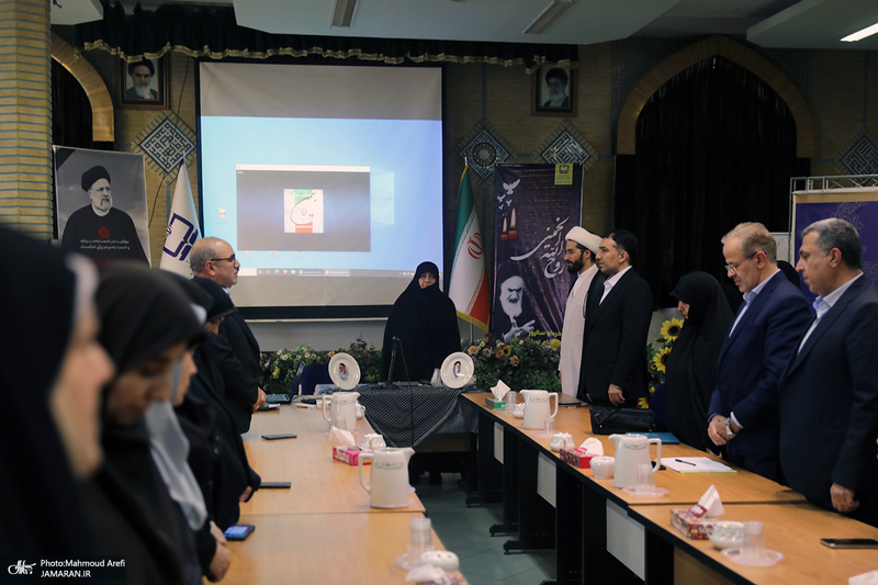 نشست «تربیت در منظومه فکری امام خمینی (س)» با سخنرانی دکتر فاطمه طباطبایی