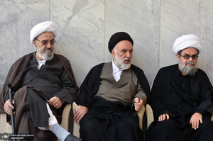 مراسم خاکسپاری پیکر مرحوم محمدعلی جماعتی (ره) در حرم امام خمینی (س)