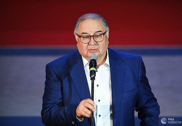 یک تاجر روسی به دنبال خرید سهام اورتون
