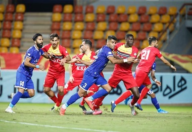 اولین شکست فصل استقلال برابر فولاد در لحظات پایانی/ گل گهر برنده داربی کرمان
