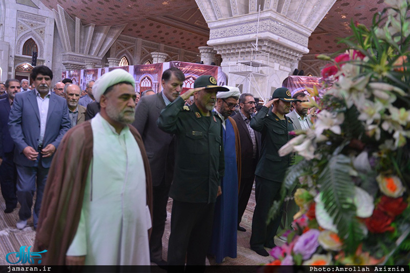 تجدید میثاق جمعی از بازنشستگان فرماندهی حفاظت سپاه با آرمان های حضرت امام(س)