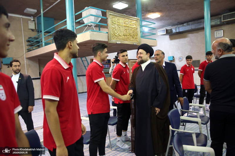 دیدار اعضای تیم ملی فوتبال نوجوانان ایران با سید حسن خمینی