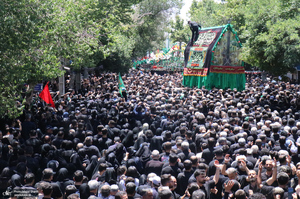 عزاداری ظهر عاشورا در خمین