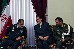 تجدید میثاق فرمانده و پرسنل نیروی دریایی ارتش جمهوری اسلامی ایران با آرمان‌های امام خمینی(س)