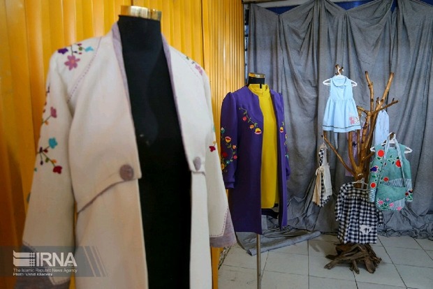 نمایشگاه منطقه ای دانشجویی مد و لباس در بجنورد گشایش یافت