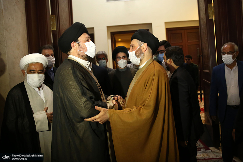 ادای احترام سید عمار حکیم نسبت به حضرت امام خمینی (س)