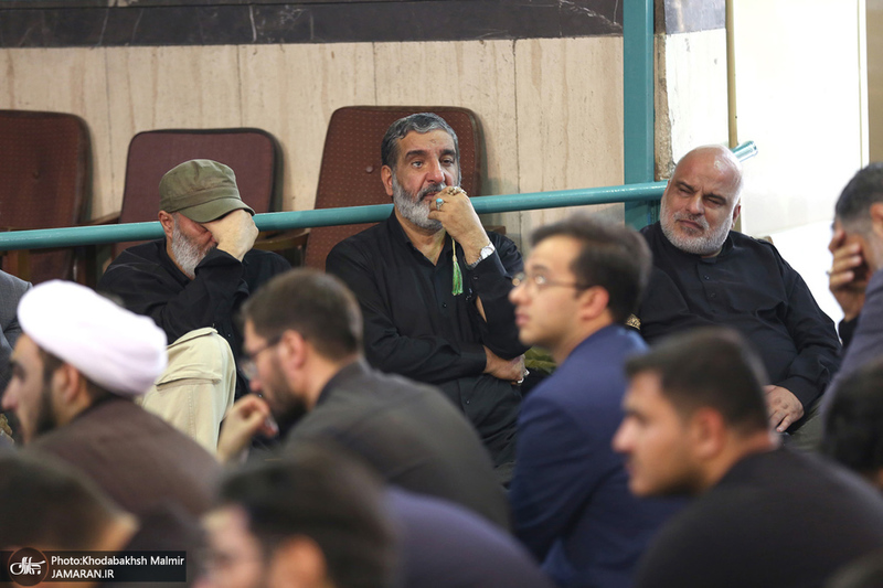 مراسم تجدید بیعت جهادگران با رهبر انقلاب در حسینیه جماران