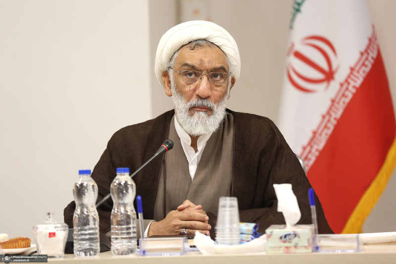 آیین رونمایی  از فصلنامه گواه در مرکز اسناد انقلاب اسلامی