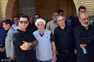 مراسم خاکسپاری سیدعلی صنیع خانی در بهشت زهرا (س) تهران