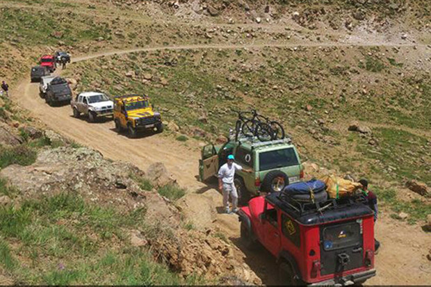 آفرود کردستان در بی راهه قانون گریزی