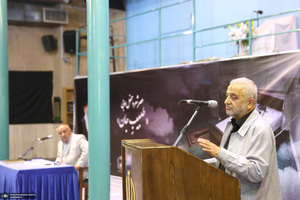 عصر شعر و محفل ادبی ( طبیب جان ) در حسینیه جماران