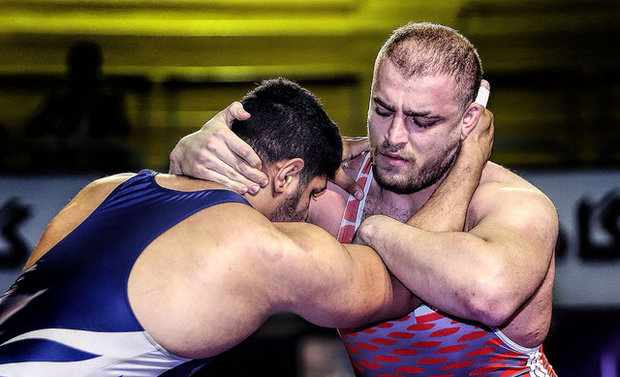 طاهری: مسئولان از علیرضا کریمی تجلیل کنند
