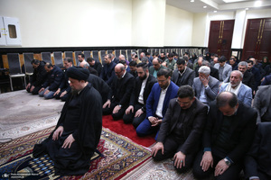 دیدار با رئیس و جمعی از کارکنان بنیاد مستضعفان با سیدحسن خمینی