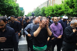 دسته عزای شهادت امام صادق(ع) با حضور آیت الله العظمی وحید خراسانی