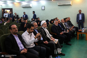 نشست خبری دبیر کل مجمع جهانی تقریب مذاهب اسلامی / آیت الله اراکی