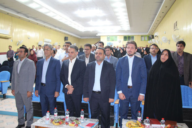 ۲۴۰ هزار نفر دانش آموز بوشهری سال تحصیلی جدید را آغاز می‌کنند
