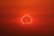 صحنه‌های استثنایی از خورشیدگرفتگی حلقوی، آن طرف جهان! + عکس