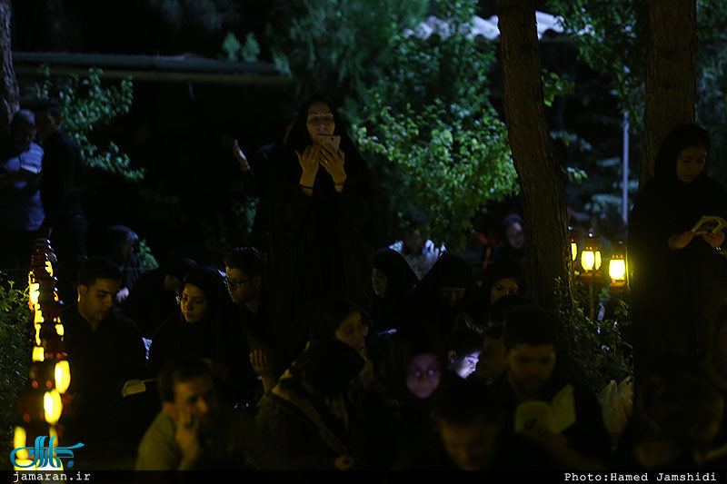 مراسم احیای شب بیست و یکم ماه مبارک رمضان در گلزار شهدا