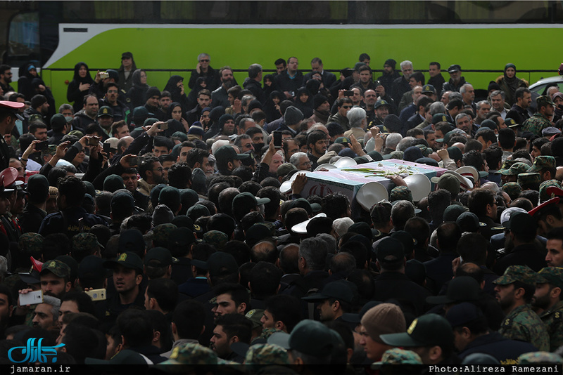 مراسم تشییع پیکر سه شهید نیروی انتظامی