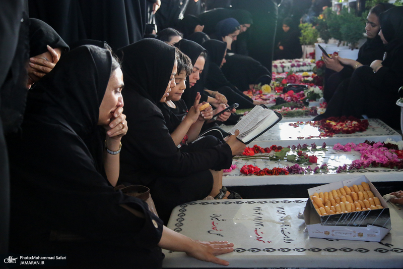 حال و هوای گلزار شهدای جنگ رمضان شهرستان فسا