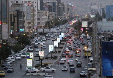 این خبر تکذیب شد: زنی که در معالی آباد شیراز، طلا می دزدید