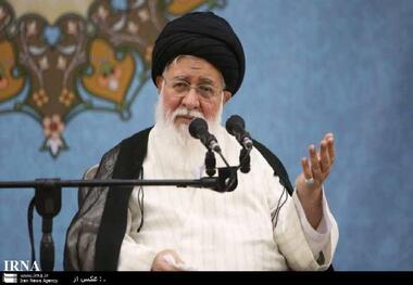 آیت الله علم الهدی بر اهمیت رشد اجتماعی دانش آموزان تاکید کرد