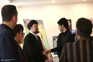 دیدار سید حسن خمینی با خانواده شهیدان لاریجانی