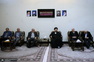 دیدار وزیر و مدیران ارشد وزارت نیرو با سید حسن خمینی