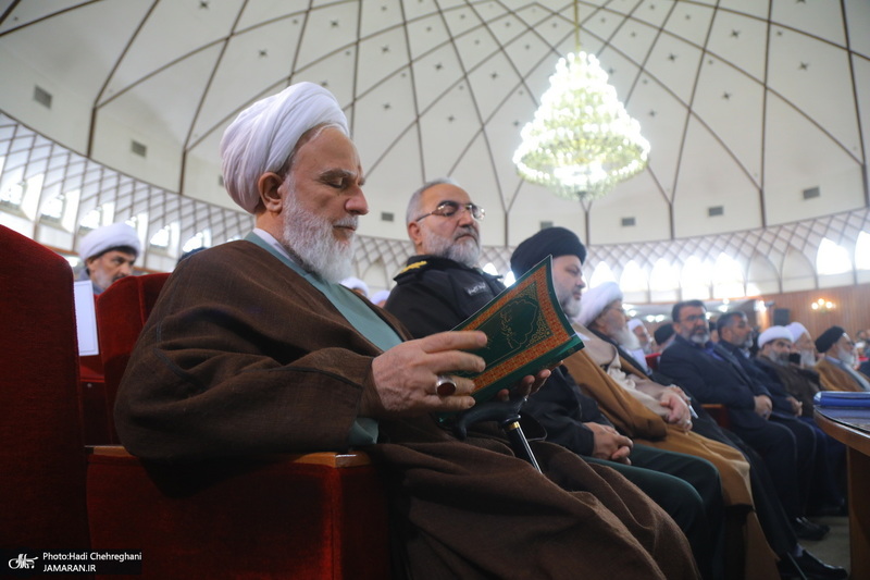 مراسم رونمایی از مجموعه 80 جلدی تفسیر «تسنیم» اثر آیت‌الله العظمی جوادی آملی
