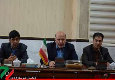 فرماندار اردکان: کمیته امداد، مددجویان را برای اشتغال آموزش دهد