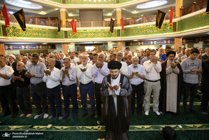 اقامه نماز عید سعید فطر در حسینیه شماره 2 جماران