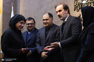 نشست «زنان خبرنگار؛ افق‌های پیش رو» و تجلیل از جمعی از زنان خبرنگار