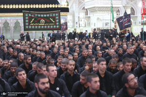 مراسم عزاداری حضرت اباعبدالله الحسین (ع) درحرم مطهر امام خمینی (س)