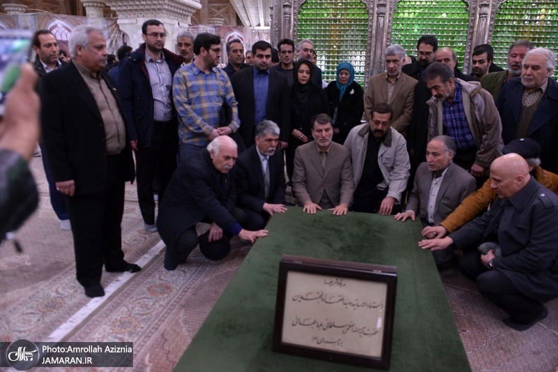 تجدید میثاق وزیر و کارکنان وزارت فرهنگ و ارشاد اسلامی با آرمان های امام خمینی(س)