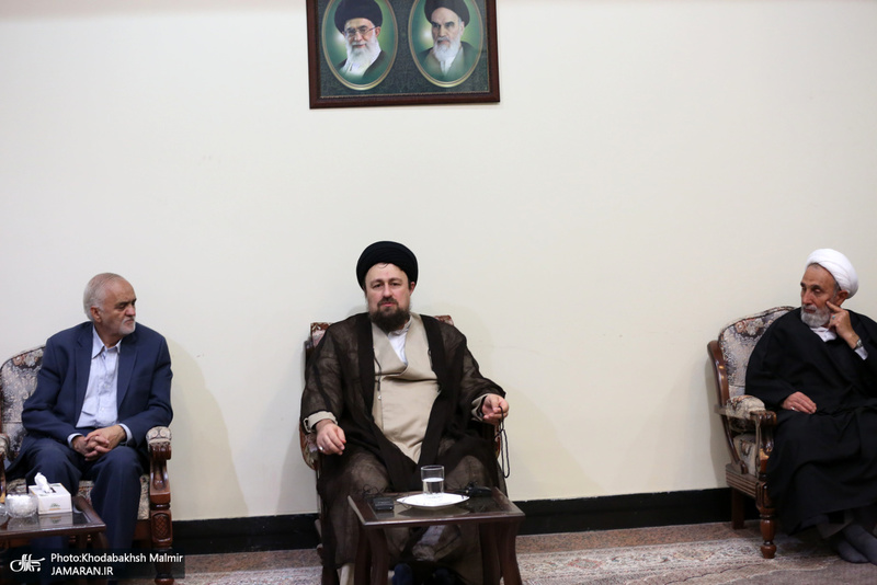 دیدار جمعی از اعضای حزب وحدت و همکاری ملی با سید حسن خمینی