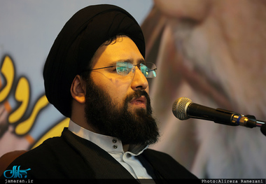 سید علی خمینی: نقد ساختار شکنانه به نفع هیچ کس نیست/ دلسوزان نظام اختلافات را به حداقل برسانند