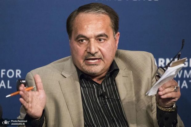 حسین موسویان: اینکه بعد از تفاهم در مورد ختم جنگ، ترامپ تهدید به حمله نظامی را تکرار می‌کند، نشانه عدم تعهد و پایبندی آمریکا به تفاهمنامه است/ آمریکا به جای تهدید، اعتمادسازی کند/ اقیانوسی از بی‌اعتمادی میان تهران و واشنگتن وجود دارد